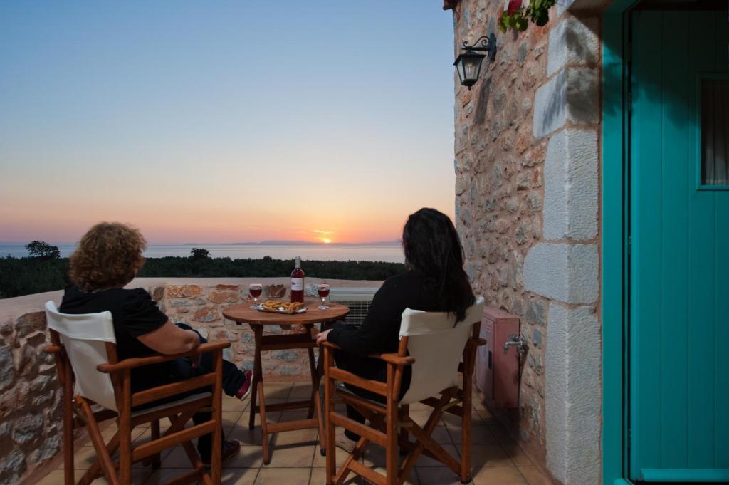 Pandora Aparthotel Pírgos Dhiroú Rum bild