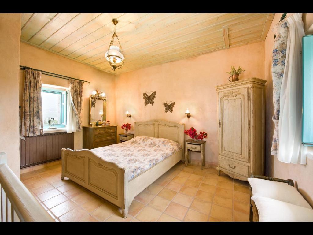 Pandora Aparthotel Pírgos Dhiroú Rum bild